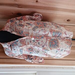 Croft & Barrow Cream and Red Button Down Shirt